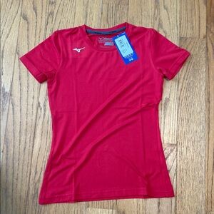 Mizuno Red hits attack tee size M